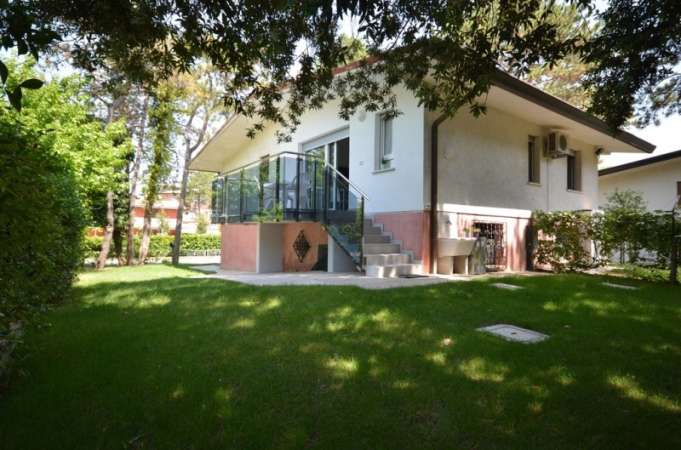 Villa KIBA ***