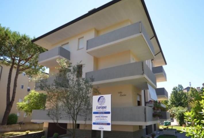 Villa LUCIA ***